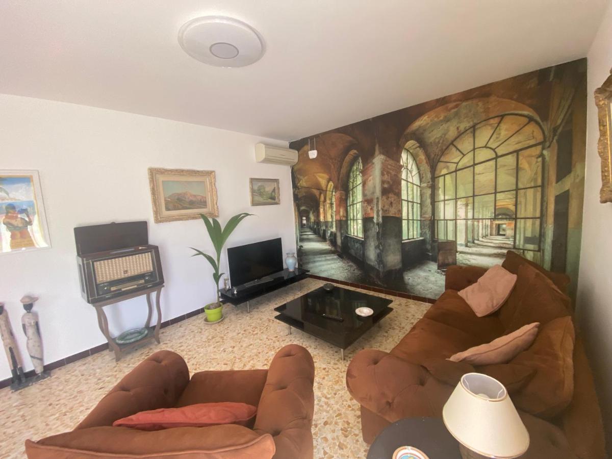 Haut De Villa Avec Terrasse Privative Jardin Et Parking Tout Pres Des Plages Тулон Екстер'єр фото